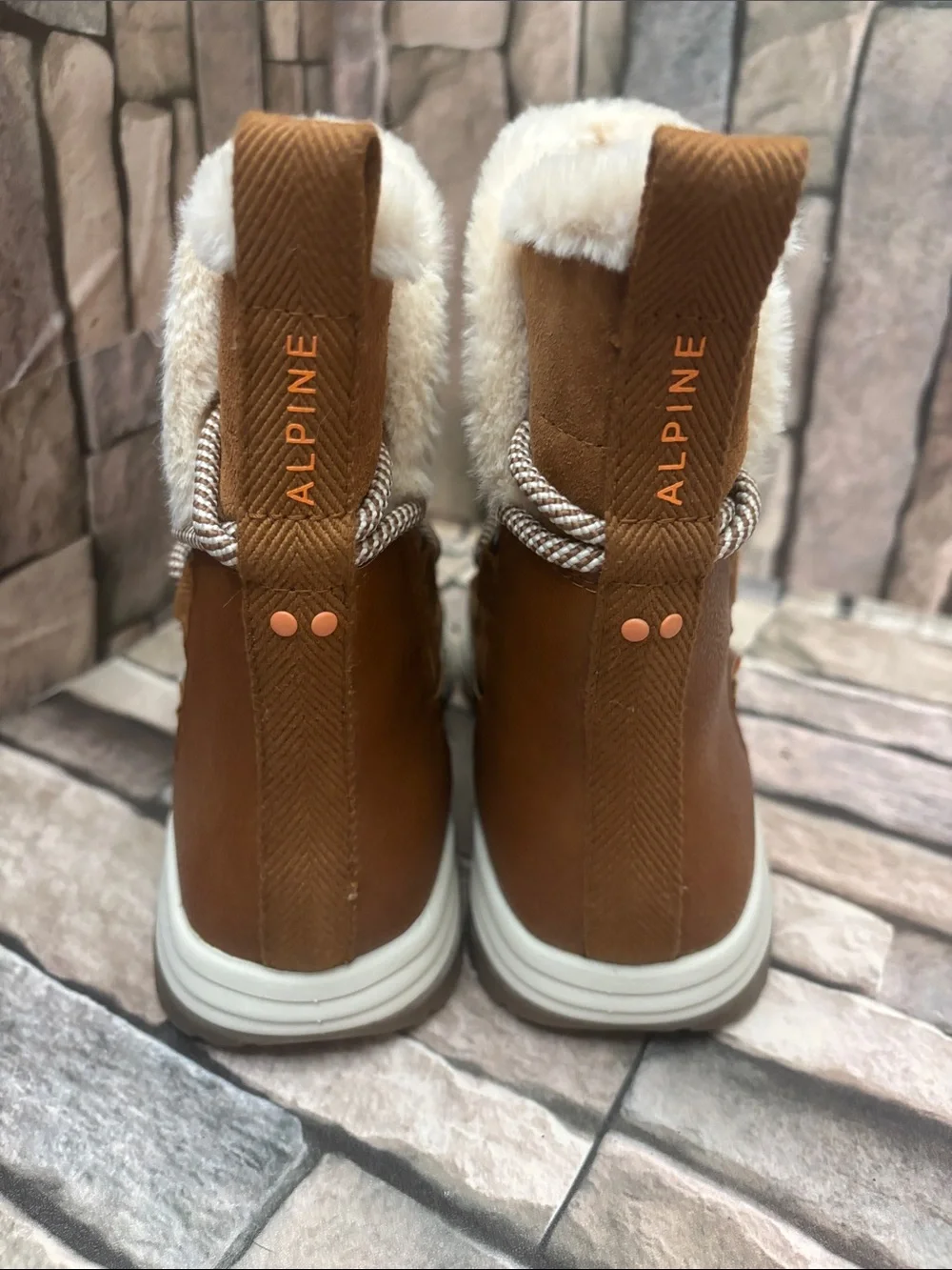 New Women’s Ryka Women's Alpine Winter Boots Sz 6